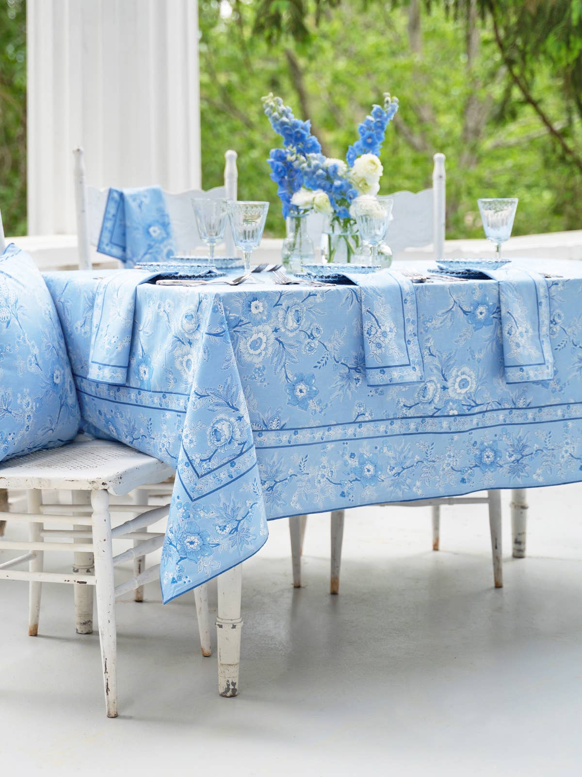 Augustine Tablecloth - Washed Blue
